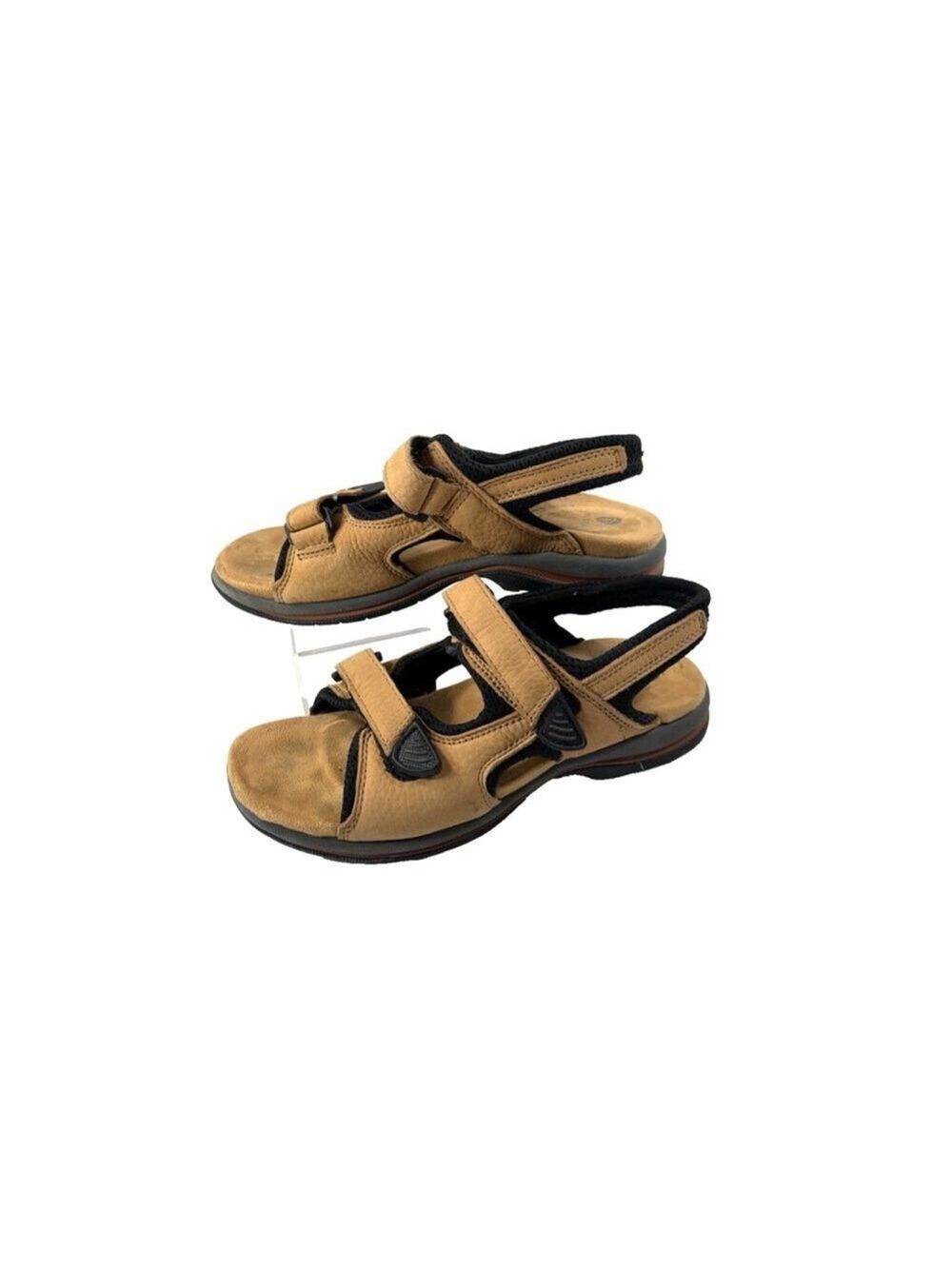 Acorn Leather sport sandals tan size 6